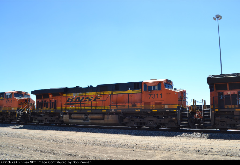 BNSF 7311